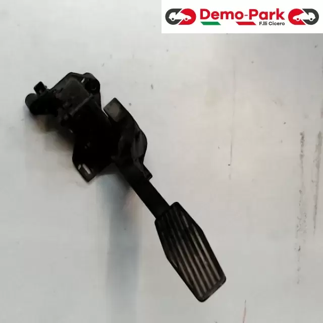 PEDALE ACCELERATORE  Opel CORSA B 9129423 1