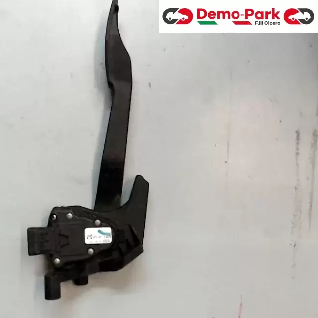 PEDALE ACCELERATORE  Opel CORSA B - 1.2 9 129 423 0
