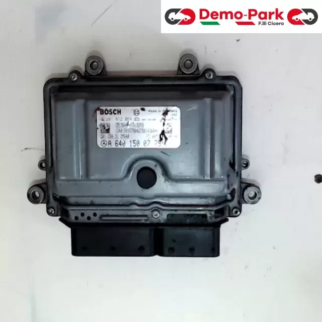 CENTRALINA MOTORE Mercedes-benz A 180 - CDI BOSCH 0 281 012 060    A6401500779 0