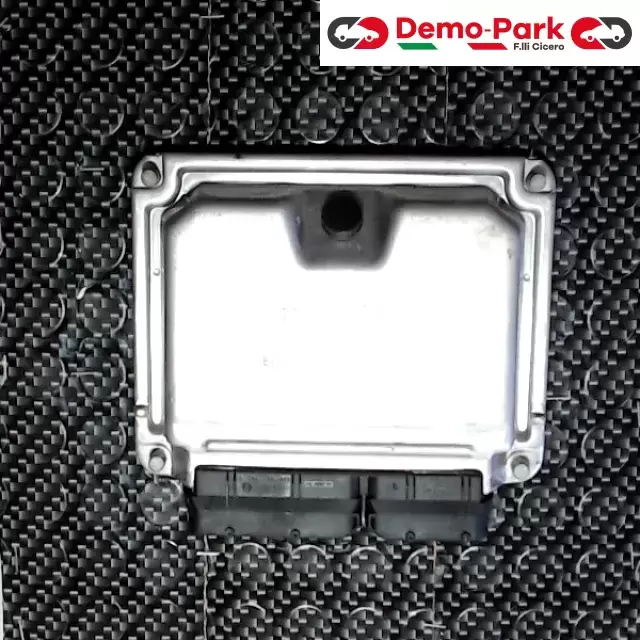 CENTRALINA MOTORE Audi A4 - 2.5 TDI BOSCH 0 281 010 492   8E0 907 401 0