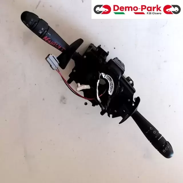 CAMBIO LUCI Renault CLIO - II SERIE  0