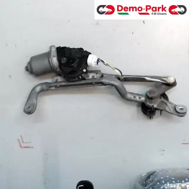 MOTORINO TERGICRISTALLO  Toyota YARIS  0