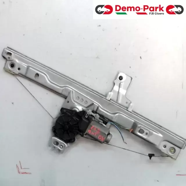 ALZAVETRO ANT. DX Peugeot 207  0