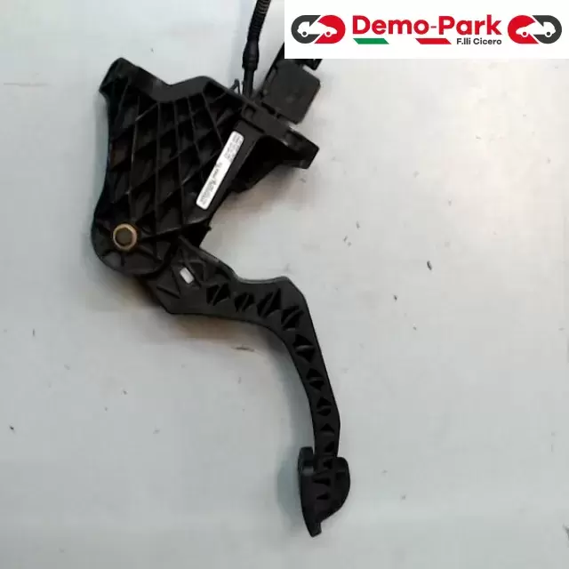 PEDALE FRIZIONE Volkswagen GOLF V 1K1721059BT 0