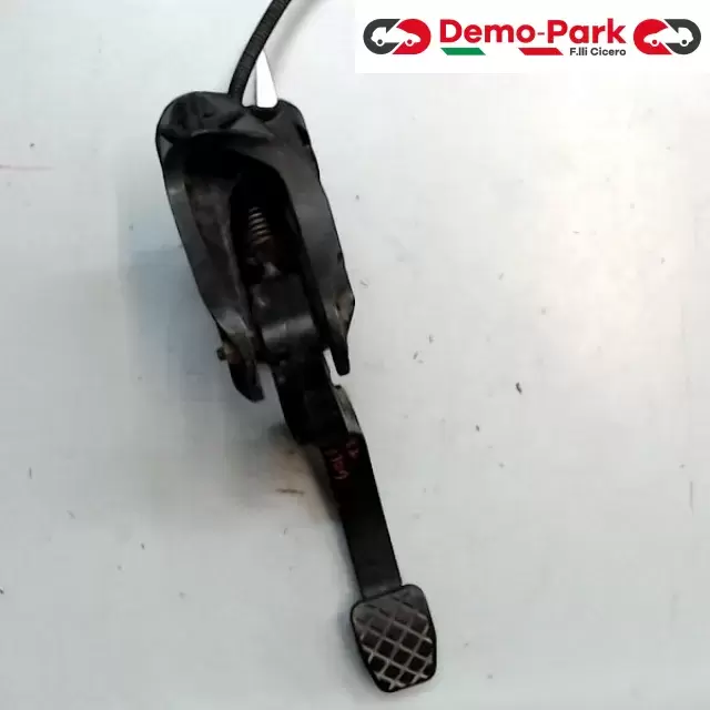 PEDALE FRIZIONE Volkswagen GOLF V 1K1721059BT 1