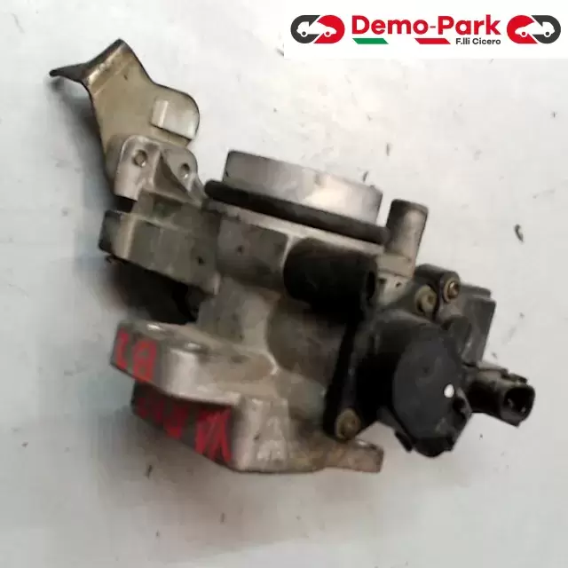 CORPO FARFALLATO Toyota YARIS  2