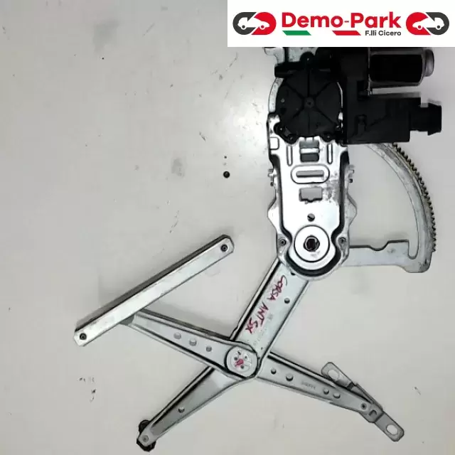 ALZAVETRO ANT. SX Opel CORSA C  0