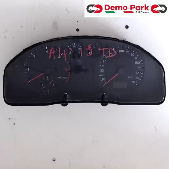 QUADRO STRUMENTI Audi A4 - 1.9 TDI  0