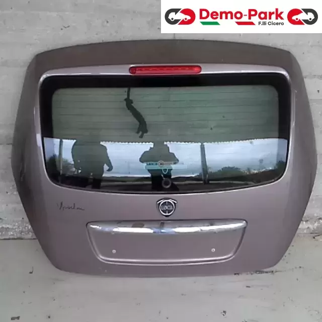 COFANO POSTERIORE Lancia YPSILON  0