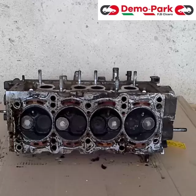 TESTATA GRANDE PUNTO  Fiat GRANDE PUNTO - 1.2  1