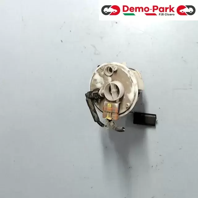 POMPETTA CARBURANTE Fiat 600  0