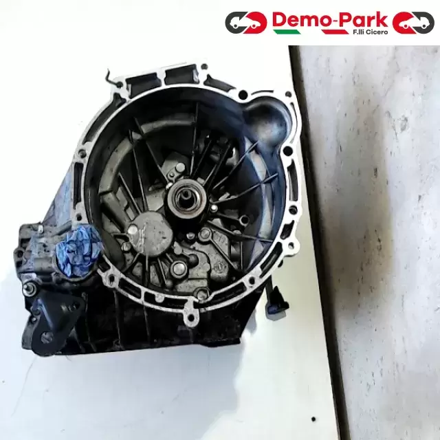 CAMBIO FIESTA Ford FIESTA - 1.4  1