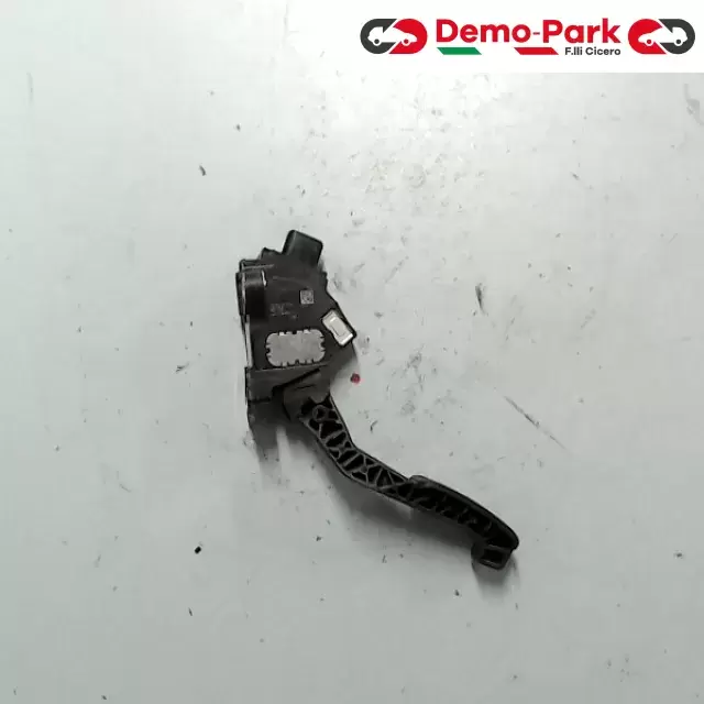 PEDALE ACCELERATORE  Toyota YARIS 78110 0D 010 1