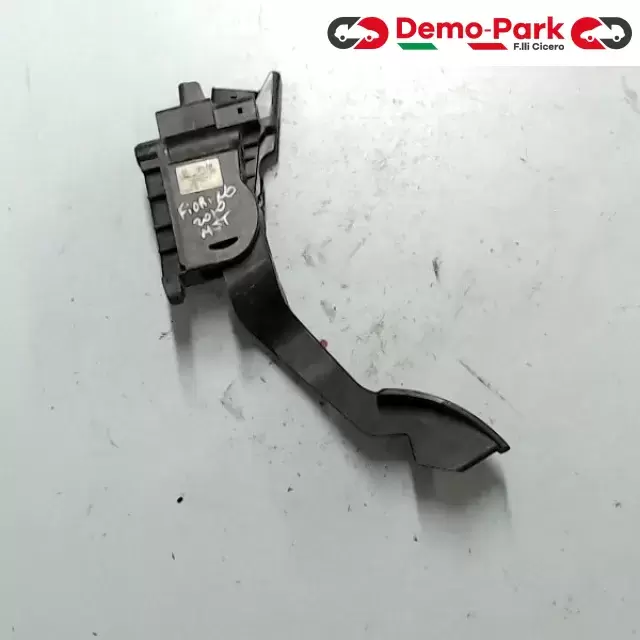 PEDALE ACCELERATORE  Fiat FIORINO - 1.3 Mjet BOSCH 0 280 756 105 1