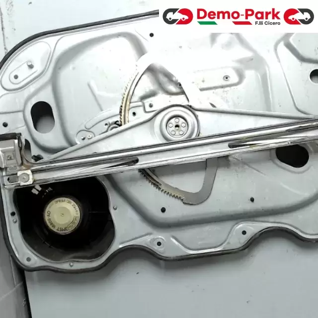 ALZAVETRO ANT. SX Ford FOCUS  0