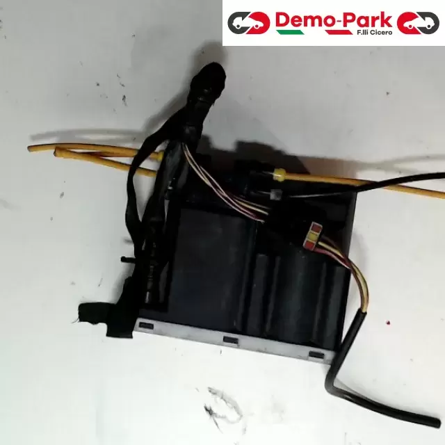 CHIUSURA CENTRALIZZATA - POMPA Mercedes-benz E 320  1