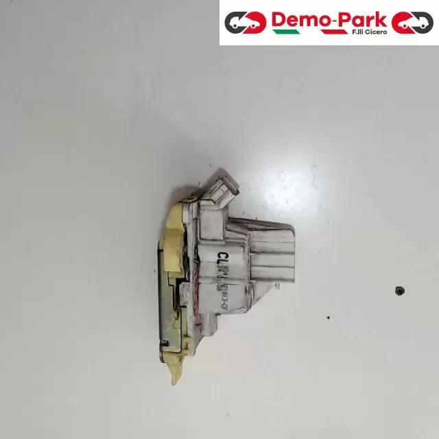 SERRATURA ANT. SX Ford FOCUS  2