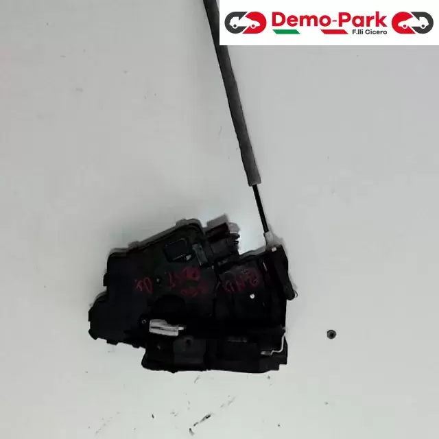 SERRATURA POST. DX Bmw 330 D E 46  0