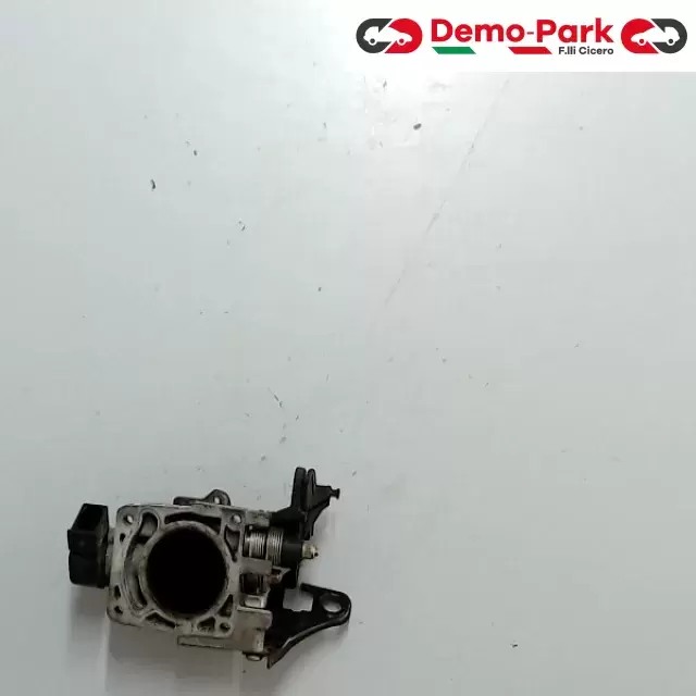 CORPO FARFALLATO Ford MONDEO 1.6 16 V  1