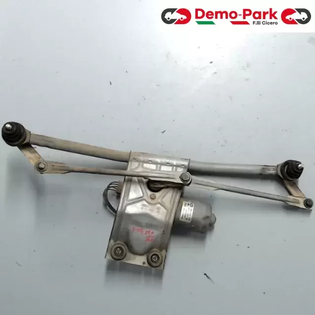 MOTORINO TERGICRISTALLO  Ford FIESTA  0