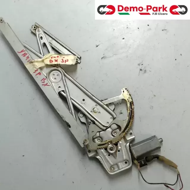ALZAVETRO ANT. DX Toyota YARIS  0
