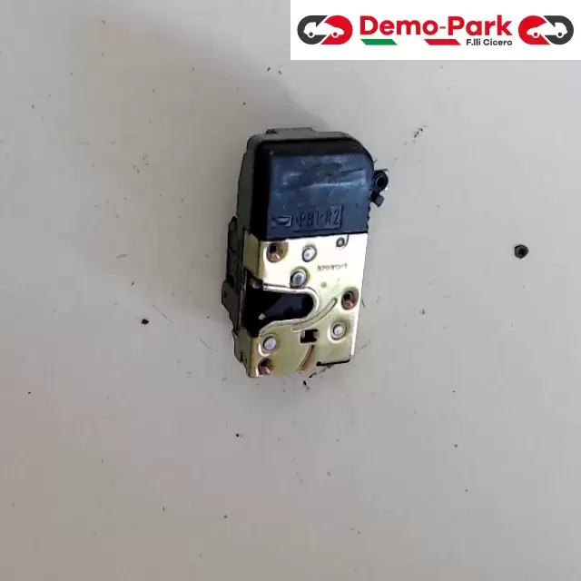 SERRATURA ANT. DX Peugeot 406  0