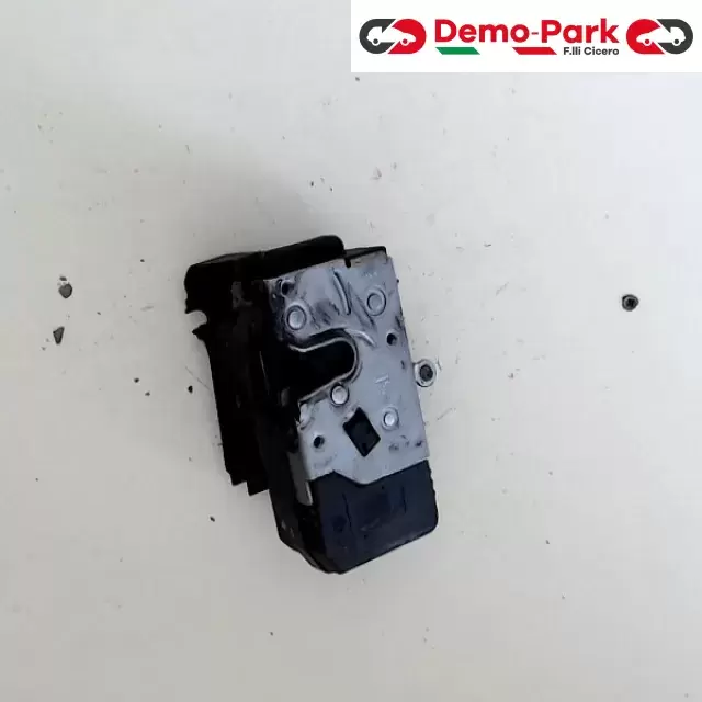 SERRATURA ANT. SX Opel CORSA C  1