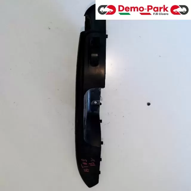 PULSANTIERA ALZAVETRI ANT. DX Hyundai ATOS  0