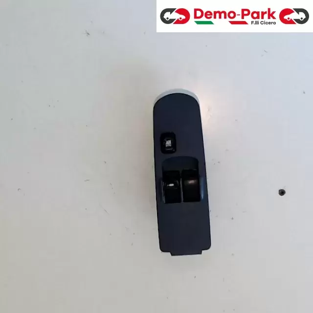 PULSANTIERA ALZAVETRI ANT. SX Mitsubishi COLT  0