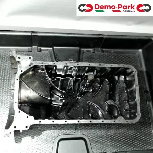 COPPA OLIO Mercedes-benz VITO - 2.5 CDI  0