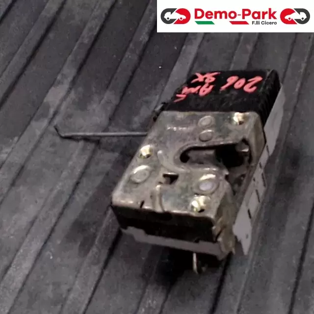 SERRATURA ANT. SX Peugeot 206  0