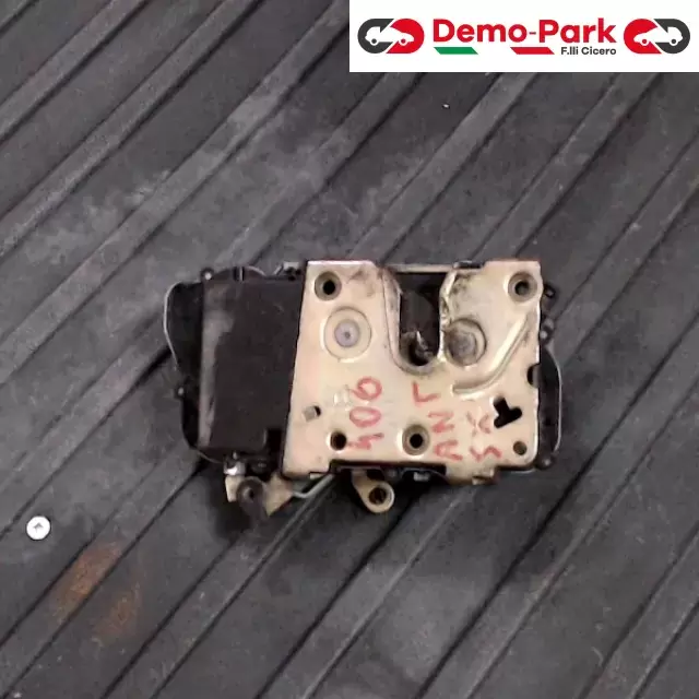 SERRATURA ANT. SX Peugeot 406  0