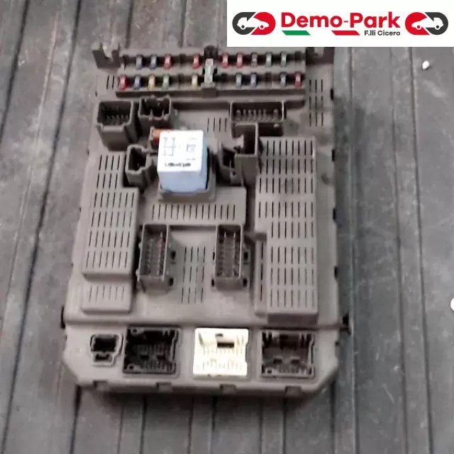 BODY COMPUTER Peugeot 807 9651938180 0