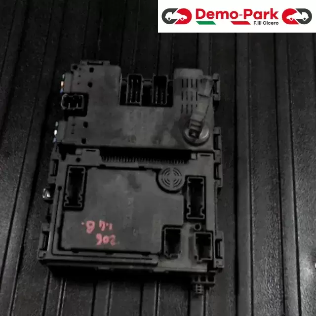 BODY COMPUTER SIEMENS Peugeot 206 9626460880 03 0