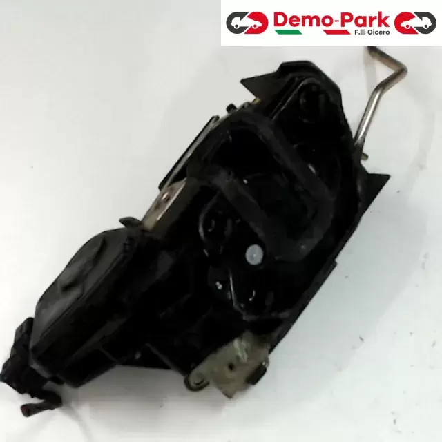 SERRATURA ANT. DX Hyundai MATRIX  0