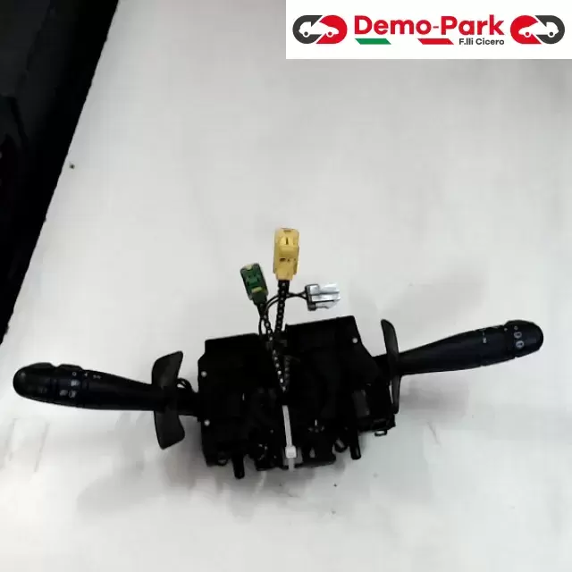 CAMBIO LUCE Renault CLIO - III SERIE  0