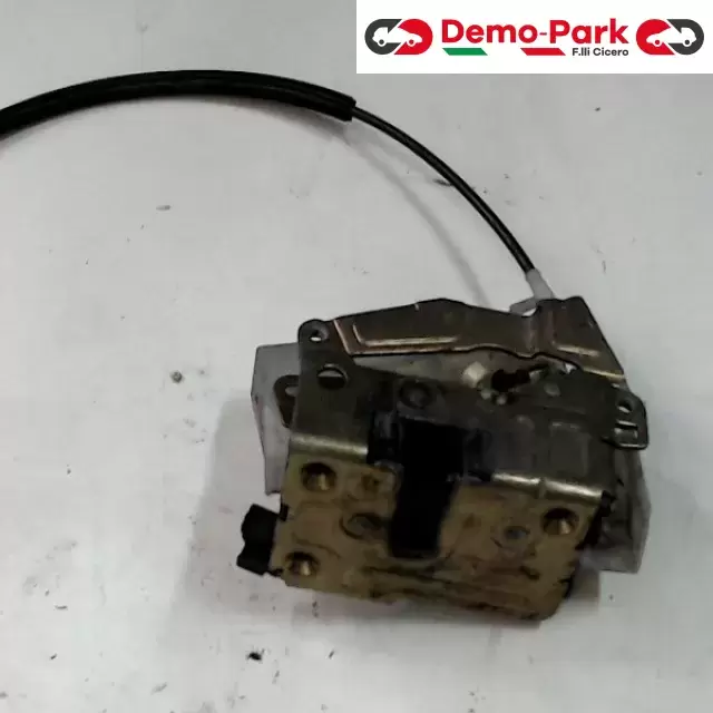 SERRATURA POST. DX Renault MEGANE  0