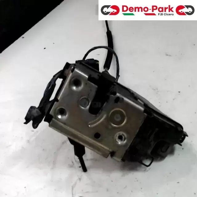 SERRATURA ANT. SX Renault LAGUNA  0