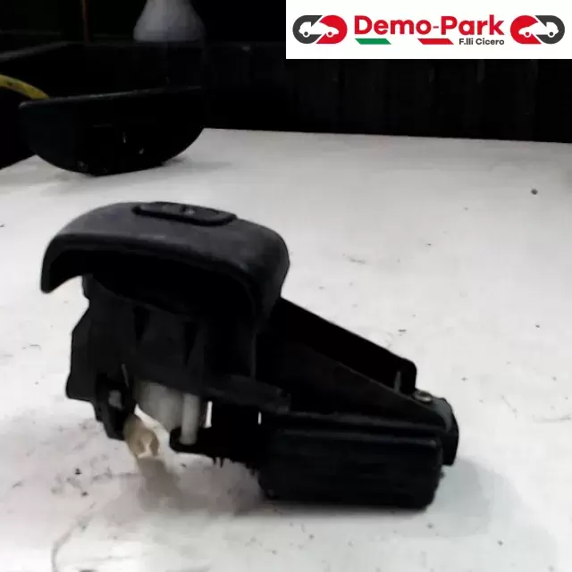 PULSANTE COFANO POSTERIORE Renault clio  1