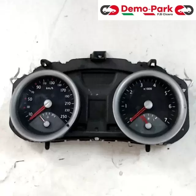 QUADRO STRUMENTI Renault MEGANE  0
