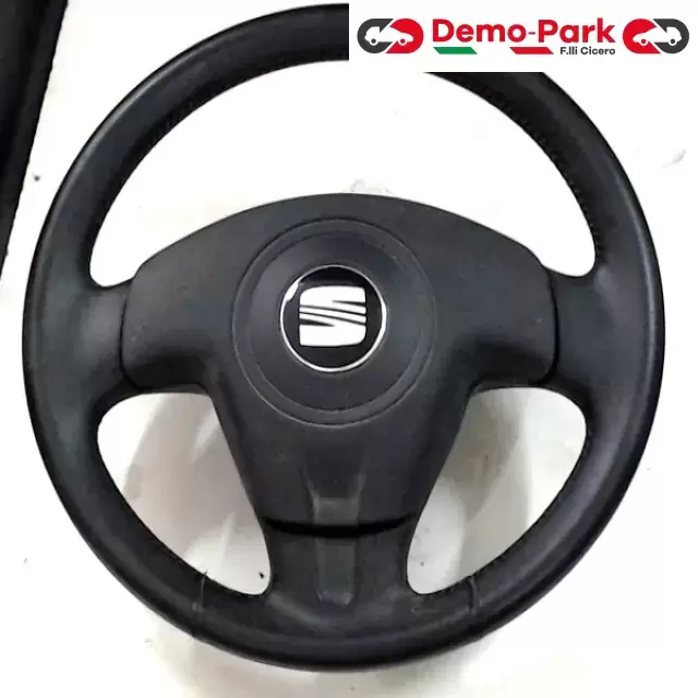 VOLANTE Seat LEON  0