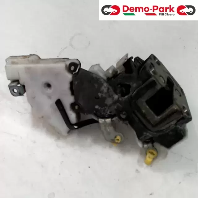 SERRATURA POST. SX Nissan MICRA K11  0