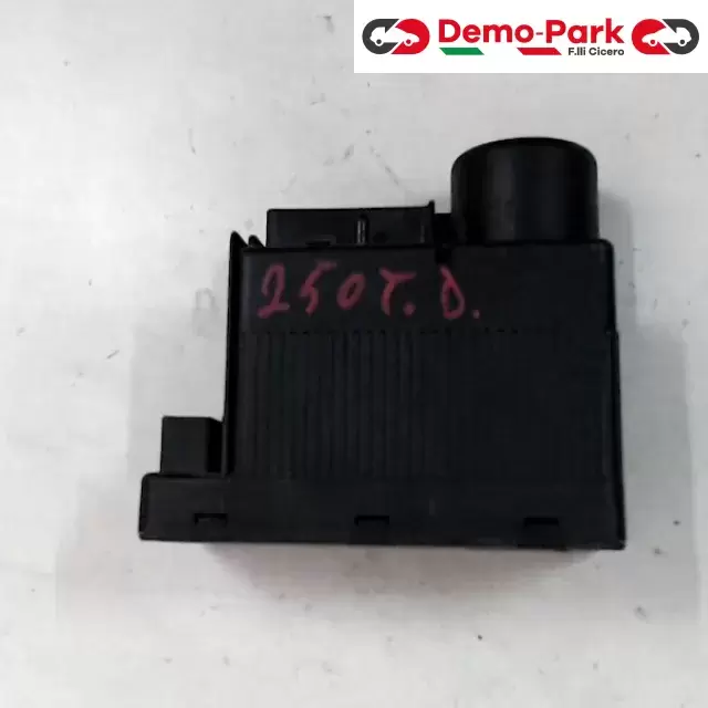 CHIUSURA CENTRALIZZATA - POMPA Mercedes-benz CLASSE E - 250 TD  0