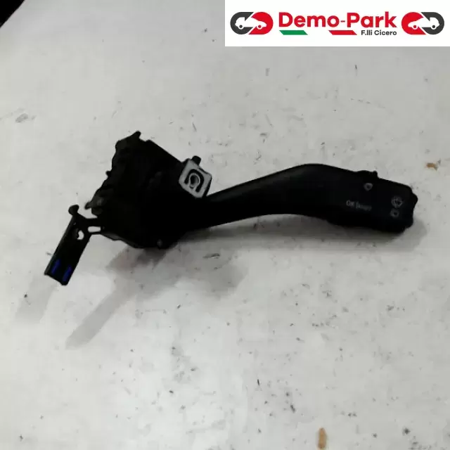 COMANDO FRECCE Volkswagen GOLF V  0