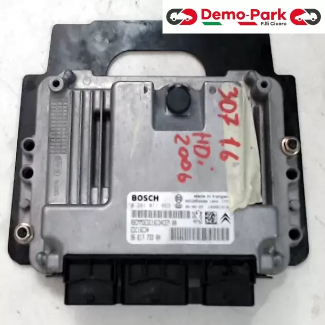 CENTRALINA MOTORE Peugeot 307 - 1.6 HDI BOSCH 0 281 011 863    EDC16C34   96 617 733 80 0