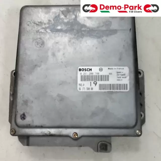 CENTRALINA MOTORE Peugeot 106 - 1.0 BOSCH 0 261 200 780    MA3.0   S6 171 500 80 0
