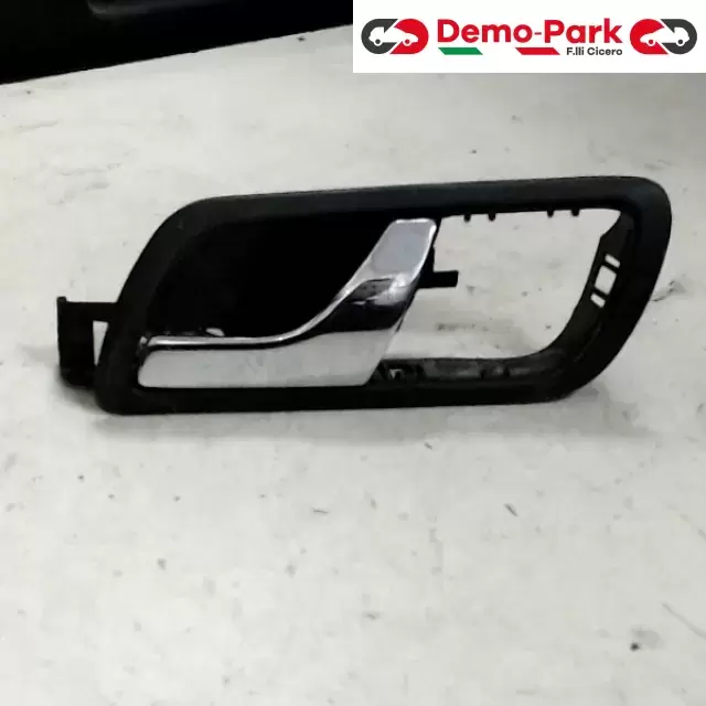 MANIGLIA INTERNA ANT. - SX Volkswagen GOLF 4  0