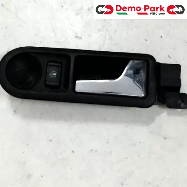 MANIGLIA INTERNA ANT. - DX Volkswagen BORA  0
