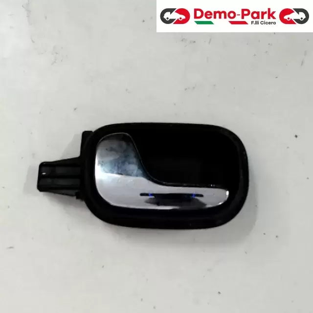 MANIGLIA INTERNA POST. - SX Audi A4  0
