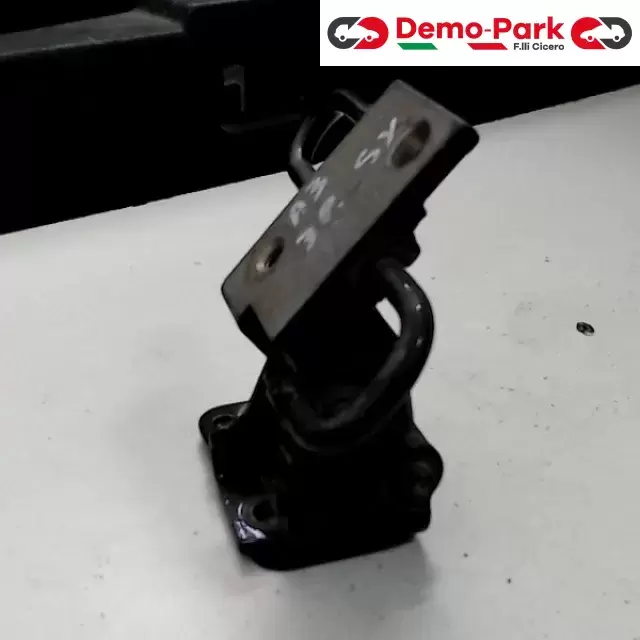 CERNIERA ANT. SX Audi A3  1
